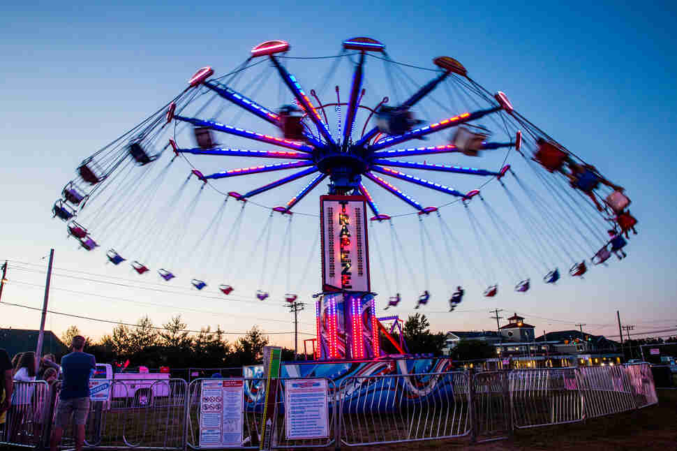 How Common are Carnival Ride Accidents? - Thrillist