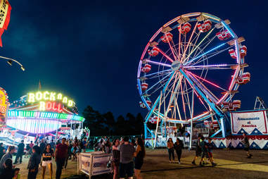 amusement park ferris wheel