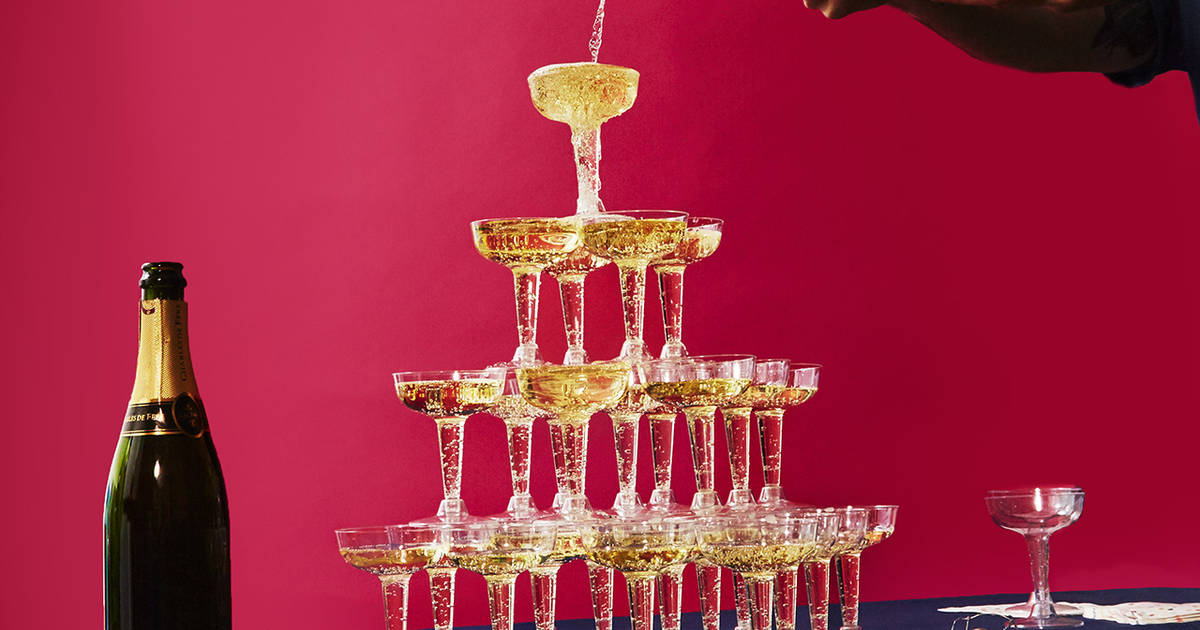 Champagne Tumblers: The Best Way to Sip Champagne Anywhere