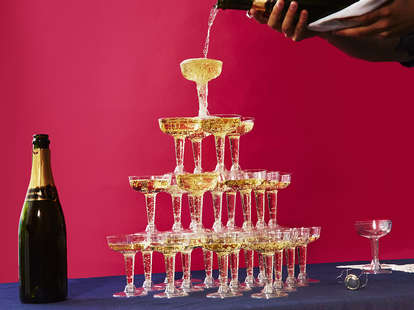 How to Operate the Champagne Fountain 