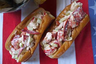 Yankee Lobster Company Best Lobster Rolls BOS