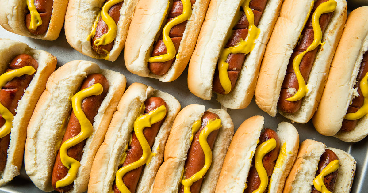 Oscar Mayer Turkey Dogs Bun-Length Uncured Turkey Franks Hot Dogs