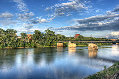 Grand Avenue Bridge