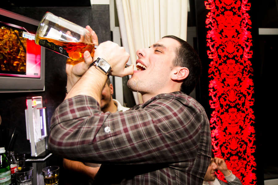 Life After Graduation: How Drinking Changes After College - Thrillist