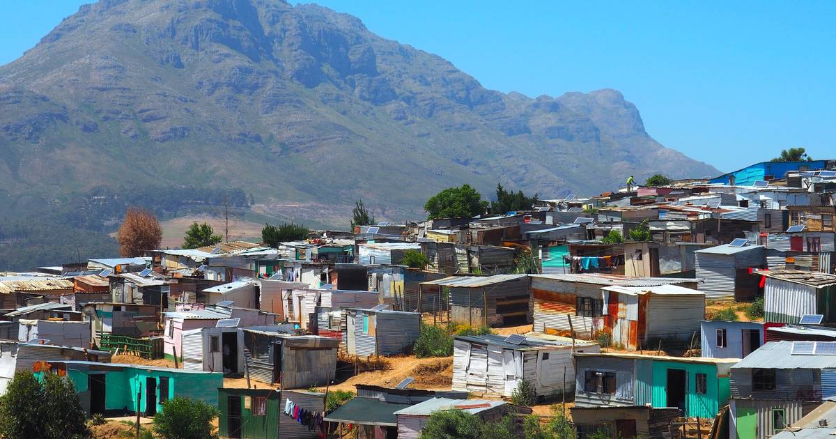 Cape Town Cape Flats Porn - Is Slum Tourism Poverty Porn? The Tricky Ethics of Slum Tours - Thrillist