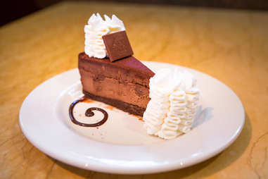 godiva cheesecake