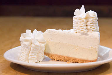 vanilla bean cheesecake