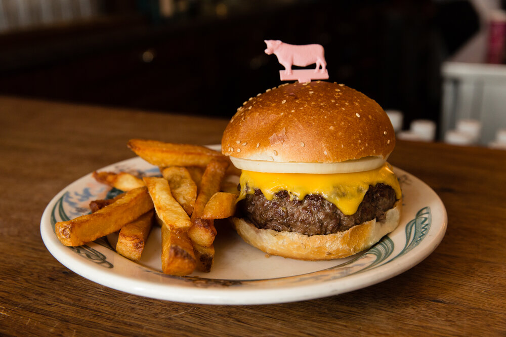 Best Burgers In Nyc Good Burger Spots For Delivery Takeout Orders Thrillist
