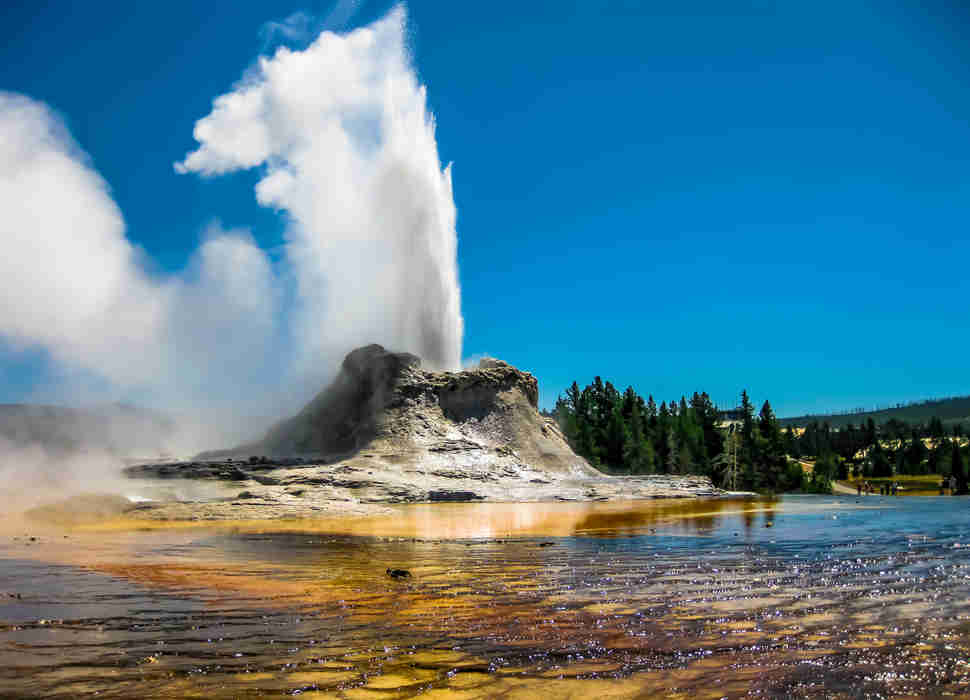 Things To Do In Yellowstone National Park Best Places To Visit Thrillist things-to-do-in-yellowstone-national-park-best-places-to-visit-thrillist