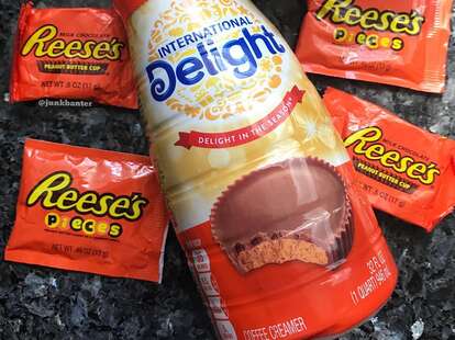 Reese's Peanut Butter Cup Coffee Creamer Is on Walmart Shelves Now ...