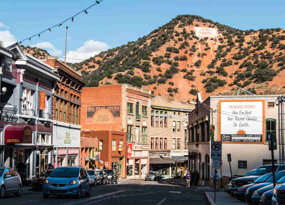 Best Small Cities In America To Live Up Coming Move Downtown Bisbee Arizona