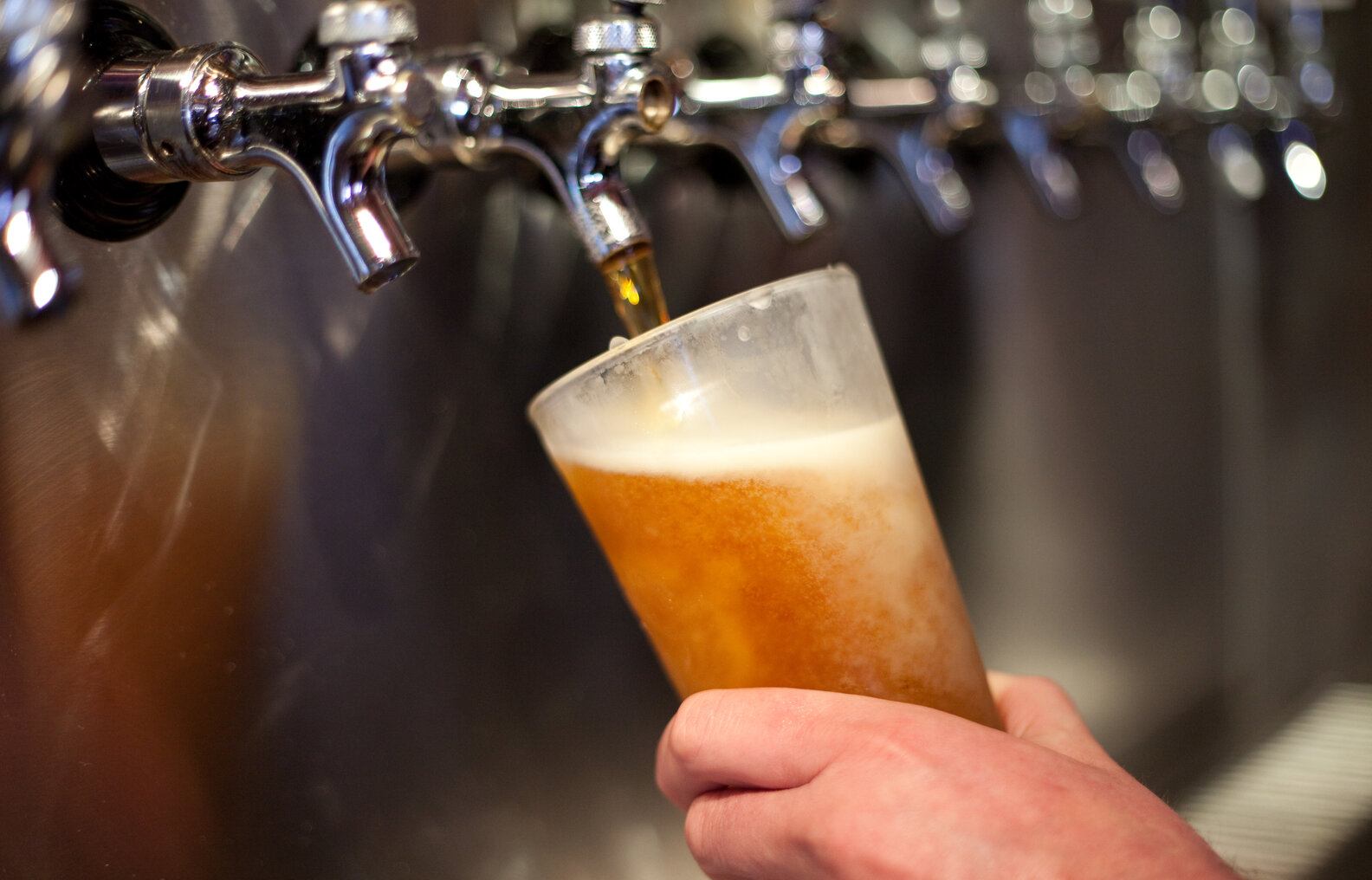 Best Chain Restaurants for Beer: Chain That Have Great Beer Selections ...
