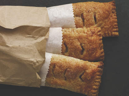 Mcdonalds Apple Pie Recipe The Secret Reason They Re So Good Thrillist