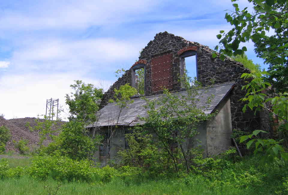 Coolest Abandoned Places In Michigan Thrillist