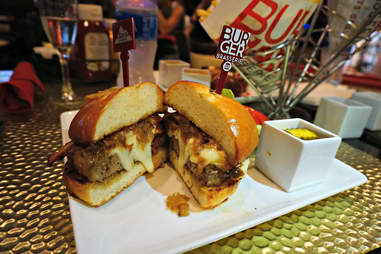 Best Burgers In Las Vegas Nevada Thrillist