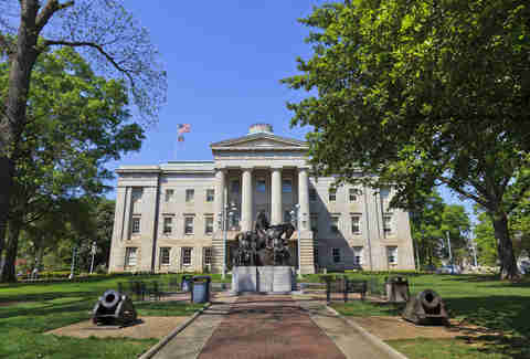 Worst State Capitol Buildings in America - Thrillist