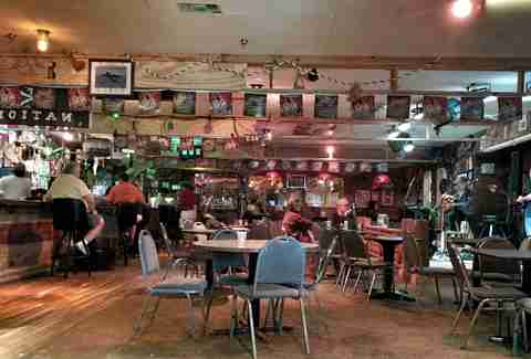 Best Dive Bar In Every State Dive Bars Near Me Thrillist