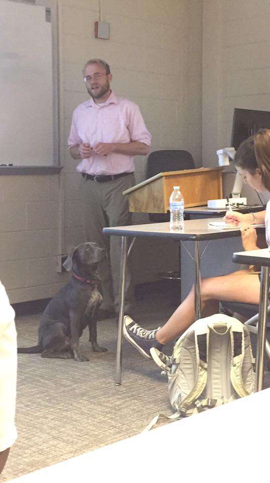 student brings dog to class