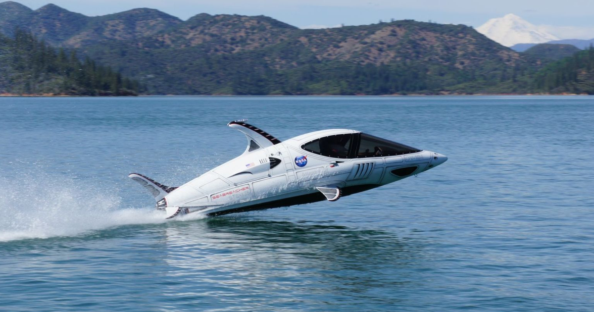 Seabreacher Watercraft: Insane Bionic Shark Jet Ski-Submarine Hybrid -  Thrillist