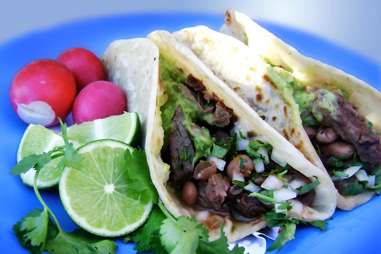 Tacos El Yaqui Perrones - Rosarito