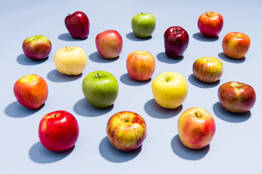 The Red Delicious Isn't Very Delicious. Why Is It So Popular?