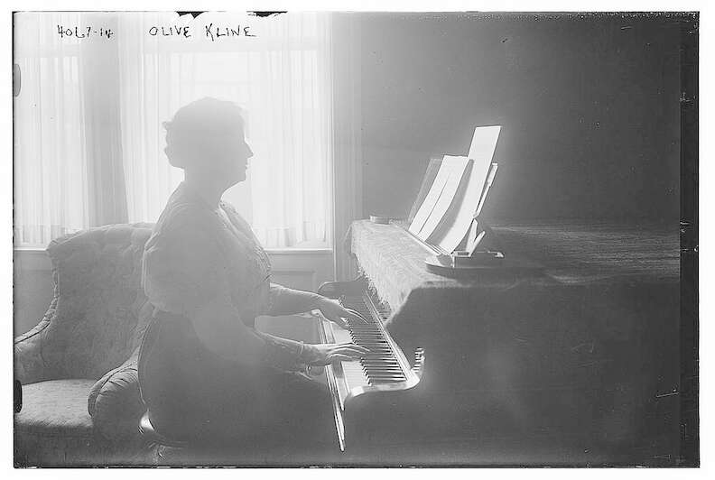 Olive Kline 1915