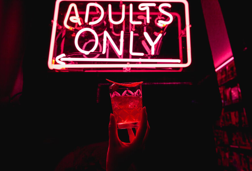 Adults Only Bar: The 7 Sexiest Bars in the Country - Thrillist