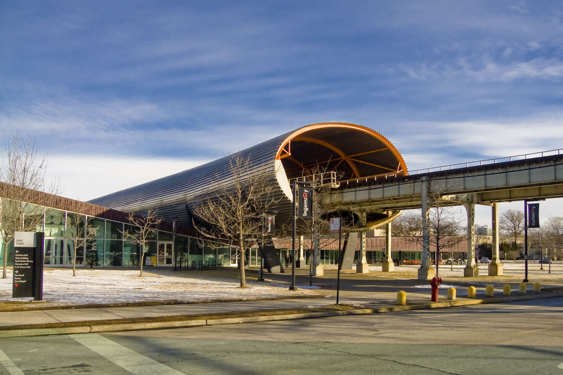 McCormick Tribune Campus Center