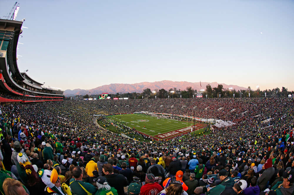 These are the 25 biggest stadiums in college football 