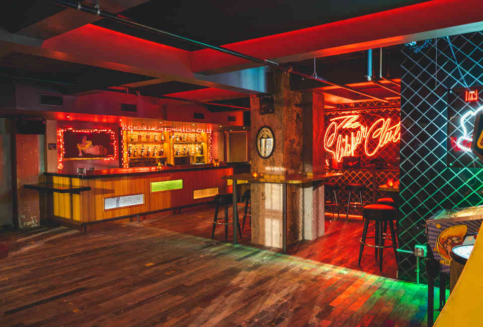Best Hidden Speakeasies In Los Angeles How To Get Into Them