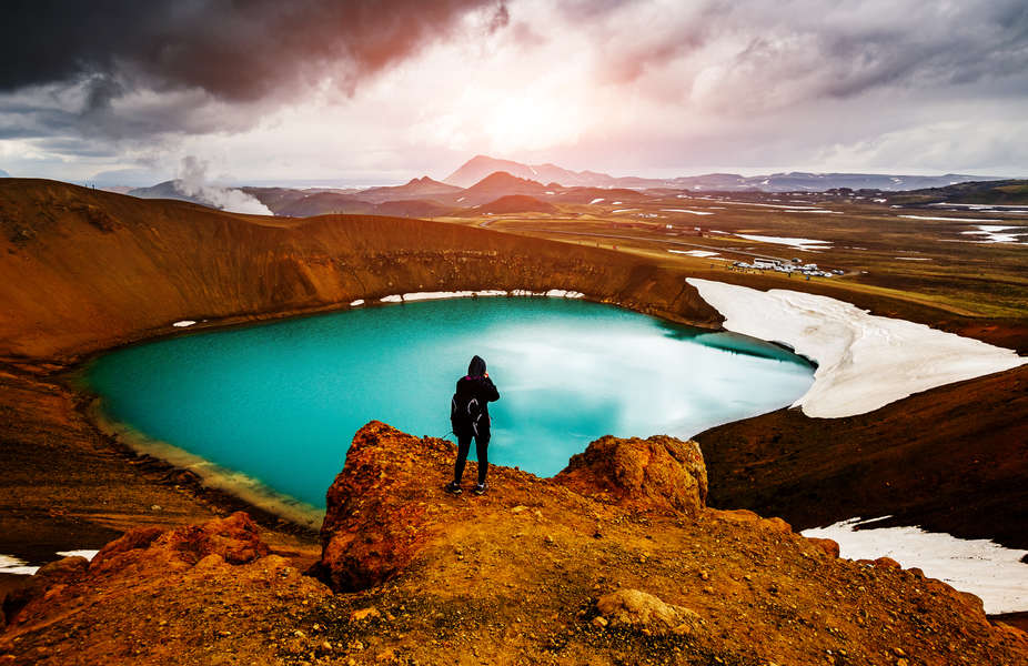 trips to iceland cheap
