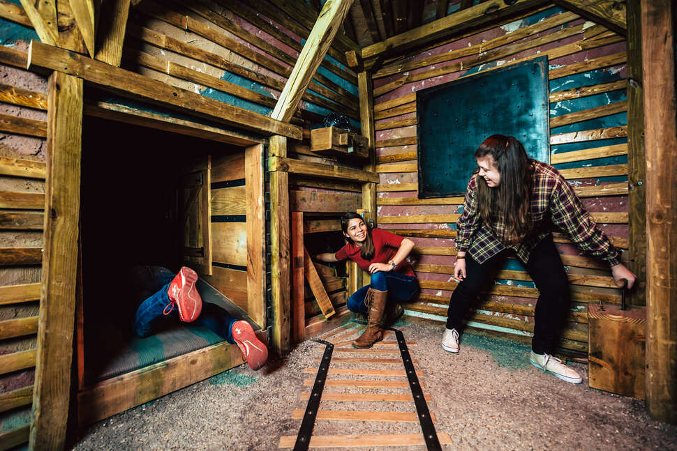 Best Escape Rooms In Chicago Challenging Puzzles For First Timers Best Escape Rooms In Chicago Challenging Puzzles For First Timers