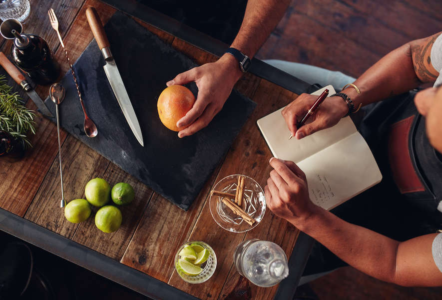 How to Throw a Party Tips from Bartenders That Will Make It Easy Thrillist