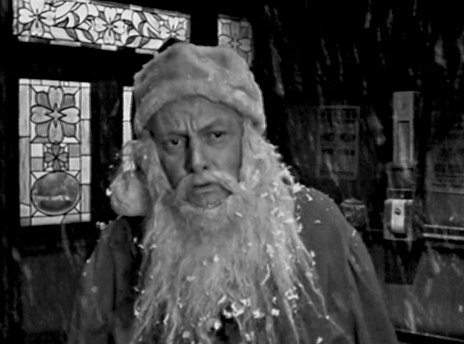 Best Christmas TV Episodes on Netflix, Hulu & More What to Watch