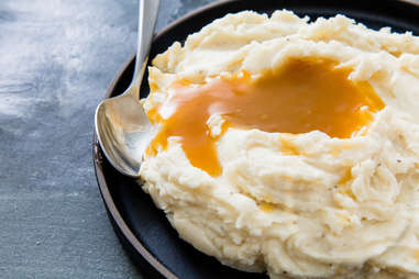 mashed potatoes potato gravy sauce side dishes ranked thanksgiving food