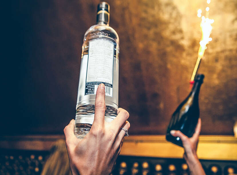How Bottle Service and Table Service Work at Bliss Washington [2024 GUIDE]
