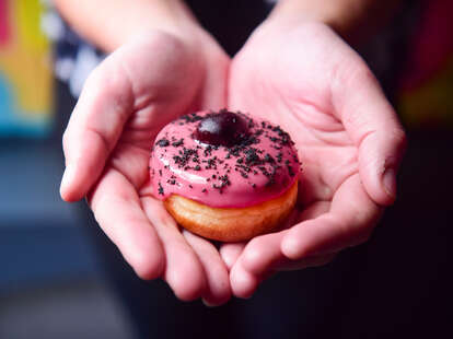 free doughnuts NYC