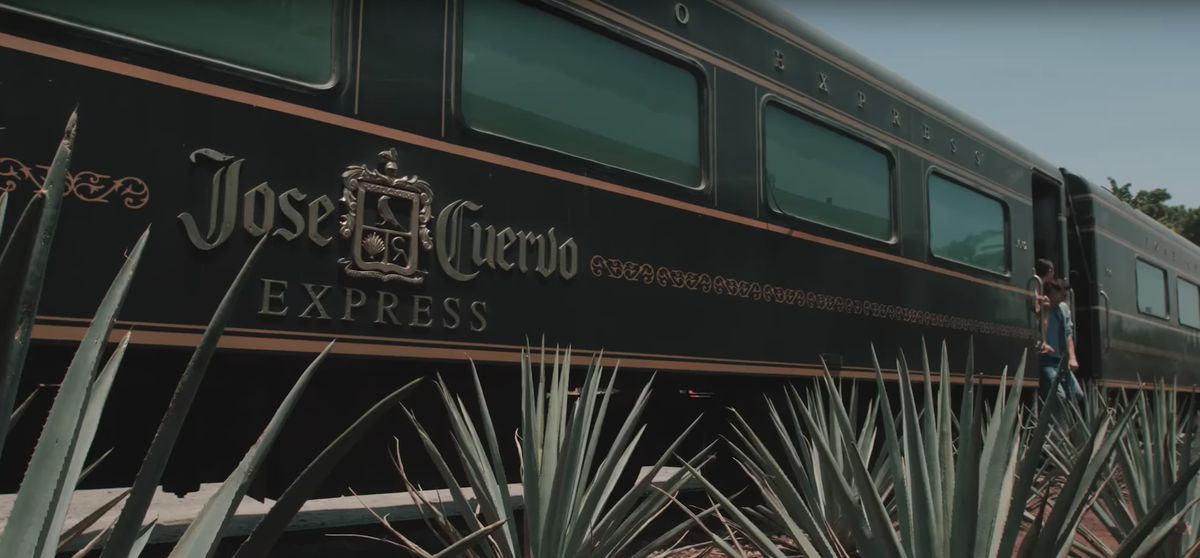 Jose Cuervo and Tequila Herradura Offer Tequila on Trains - Thrillist