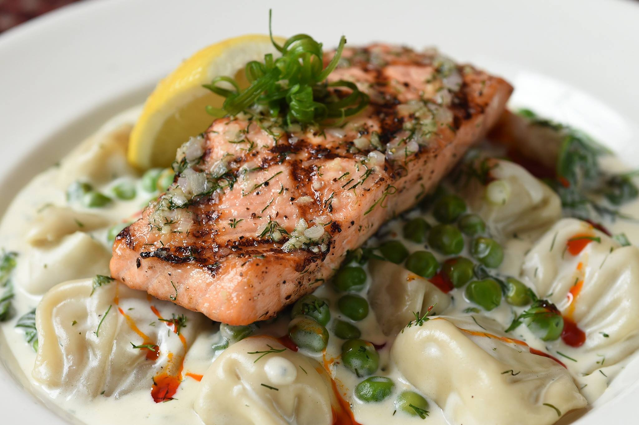 2022 Restaurants Open On Christmas Near St Paul Minnesota Best Restaurants Open On Christmas Day 2017 In Minneapolis & St. Paul -  Thrillist