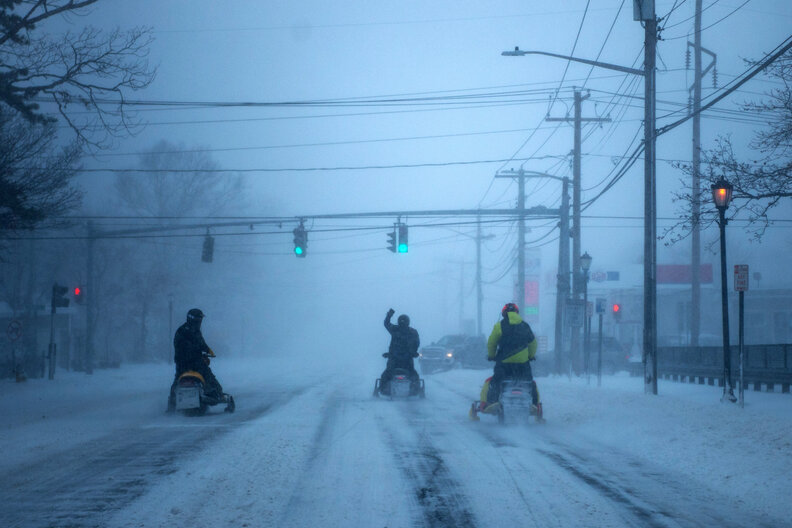 Bomb Cyclone Winter Storm Photos From Across the US - Thrillist