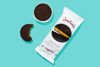 Justin's dark chocolate peanut butter cups vegan