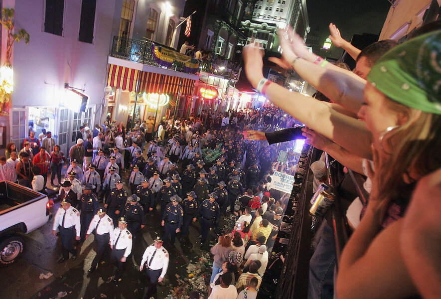 New Orleans Drinking Laws Explained for Mardi Gras Visitors