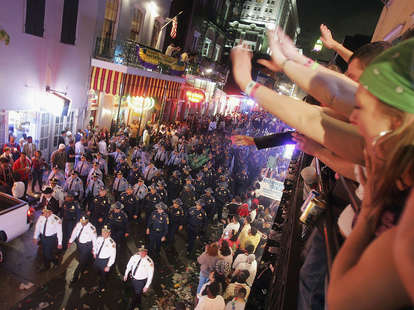 New Orleans Drinking Laws Explained for Mardi Gras Visitors