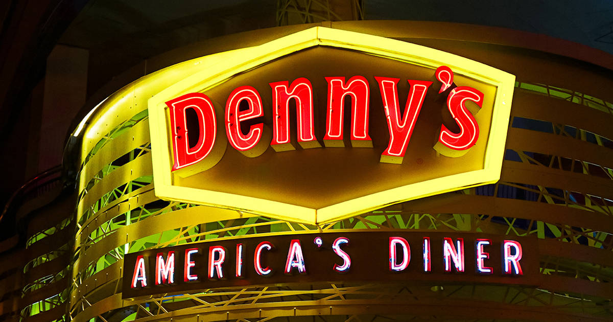 At Las Vegas Denny's, Marriage With a Side of Pancakes