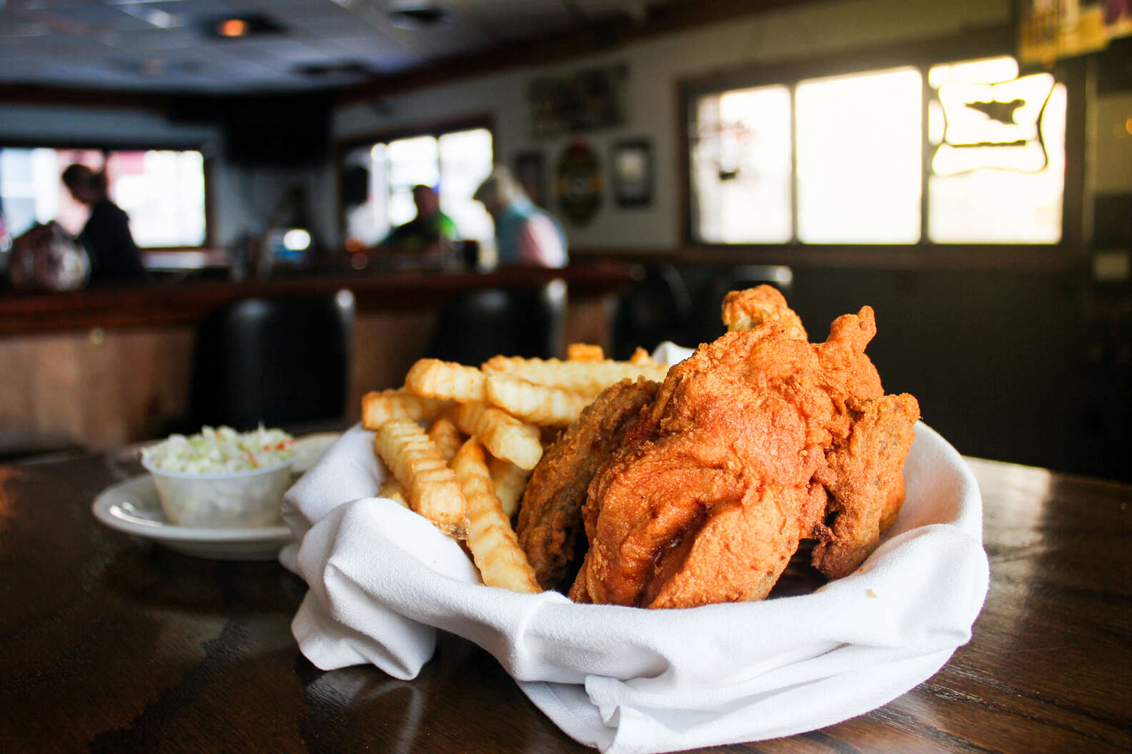 best-fried-chicken-restaurants-in-america-thrillist