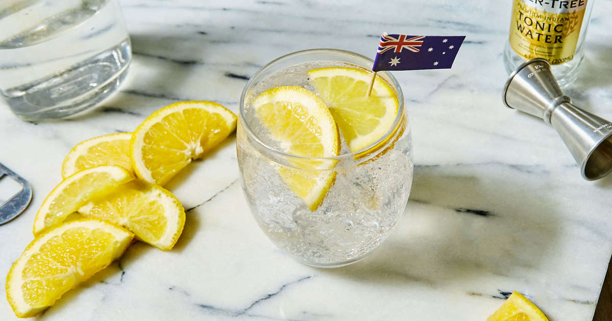 Gin and Tonic Recipe: How to Make a Gin and Tonic - Thrillist