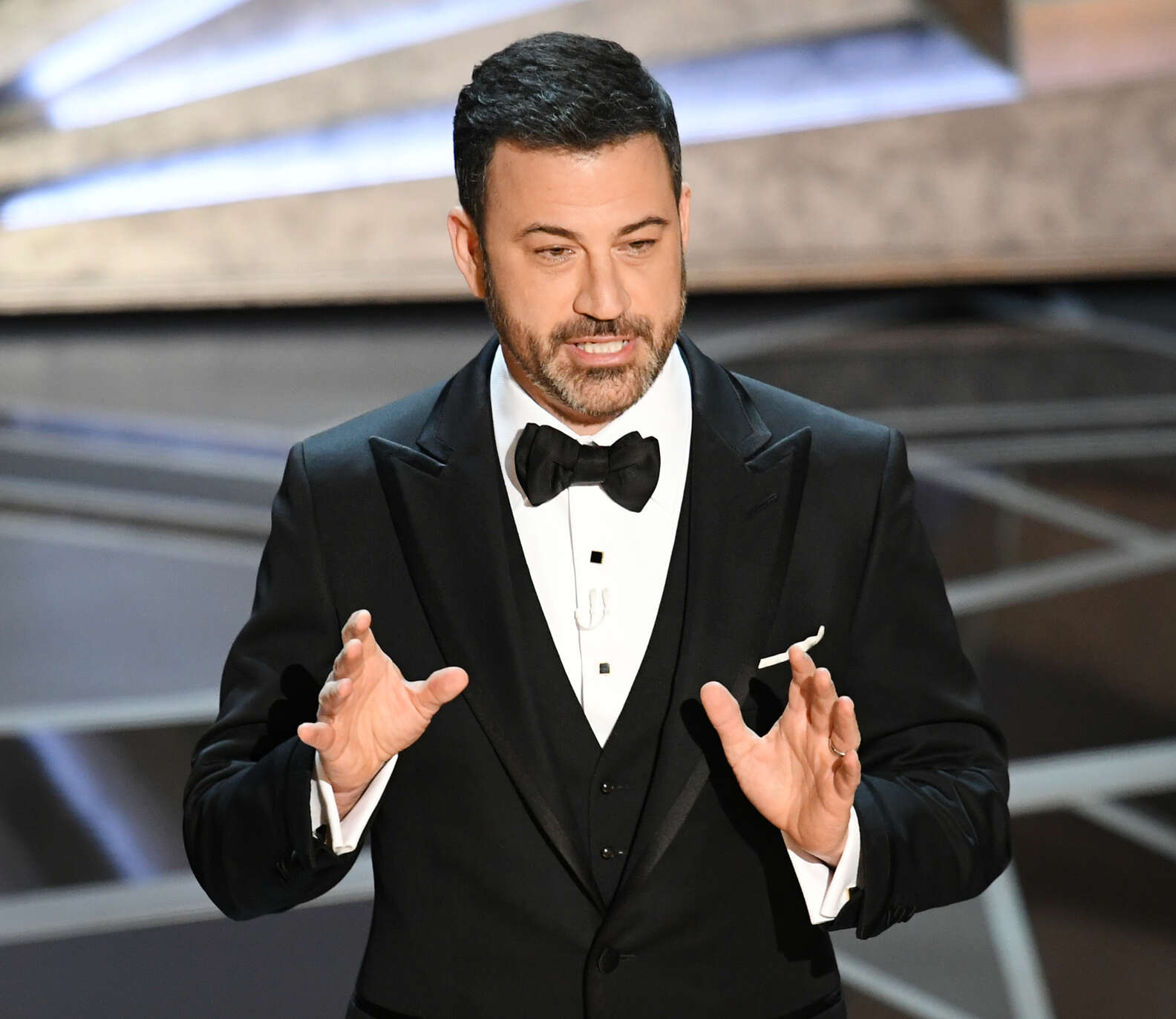 Oscars Monologue 2018 What Did Jimmy Kimmel Say At The Oscars Thrillist 1636