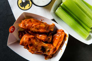 hot bbq buffalo wild wings