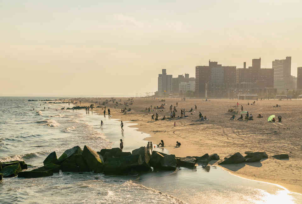 Best Beaches Near Nyc You Can Get To Without A Car Thrillist