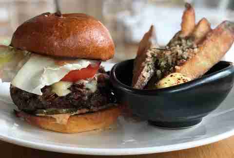 Best Burgers In Austin Texas Right Now Thrillist